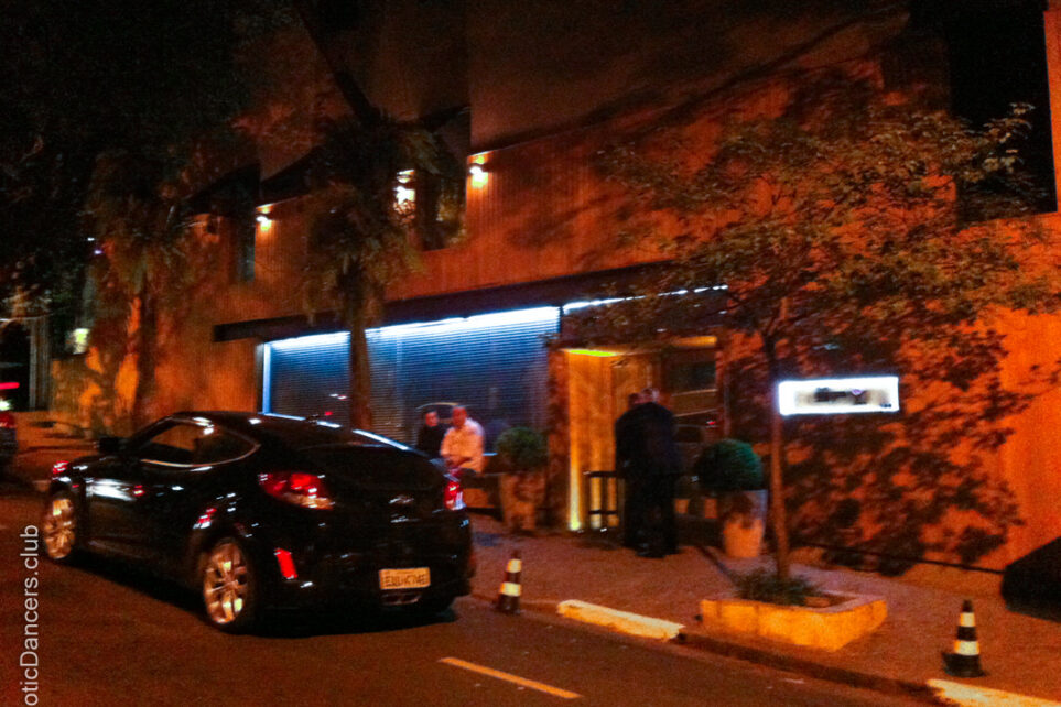 Spy bar escorts Sao Paulo Pinheiros